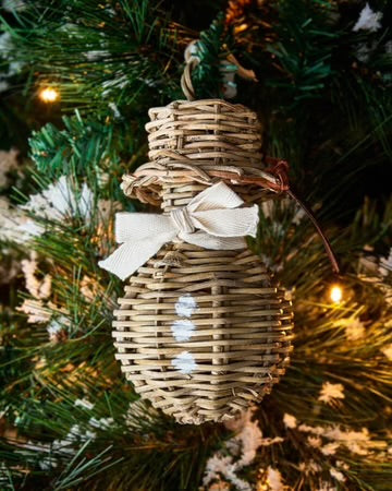 Rivièra Maison – Rustic Rattan Snowman Ornament