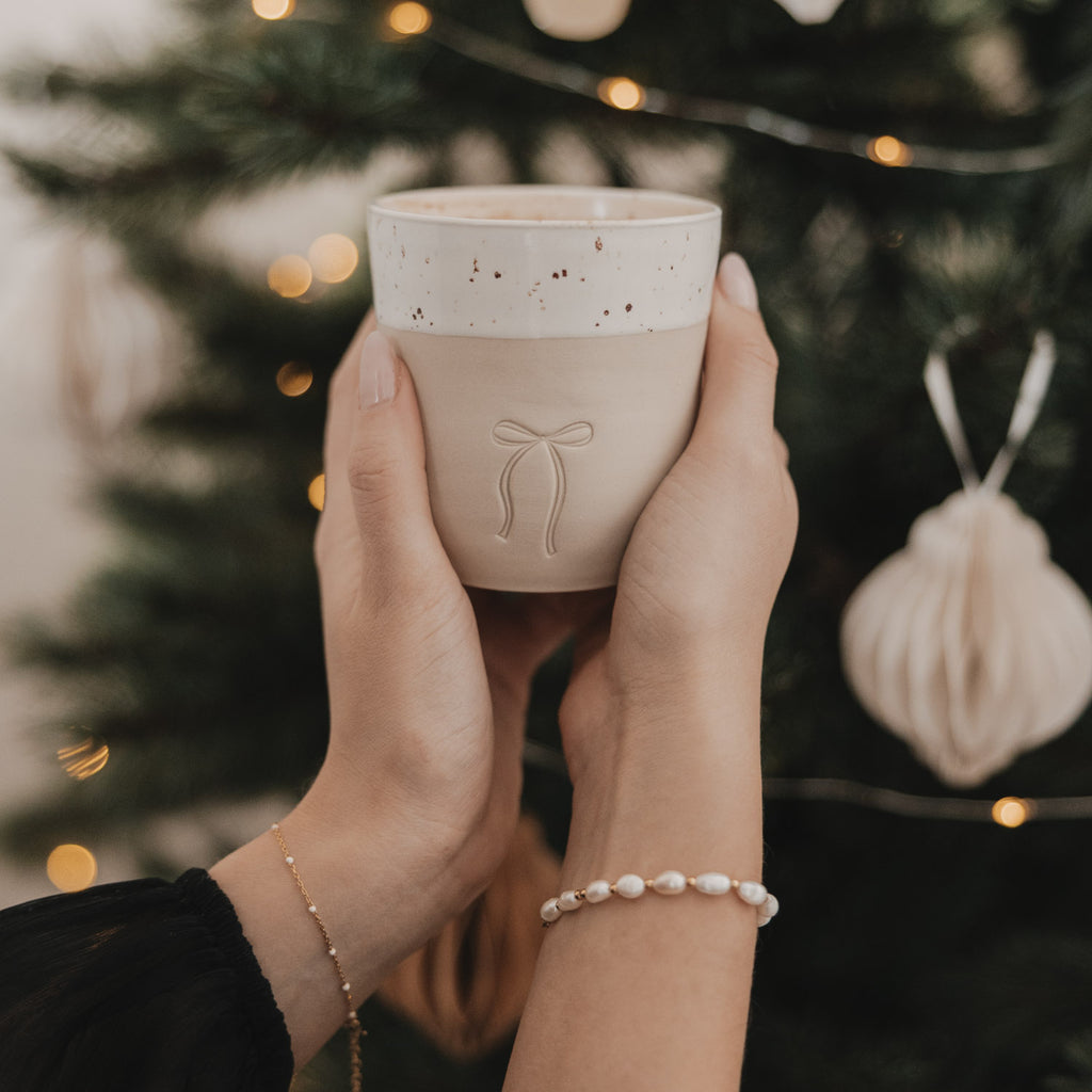 Limitierte „Schleife“-Becher von Eulenschnitt.