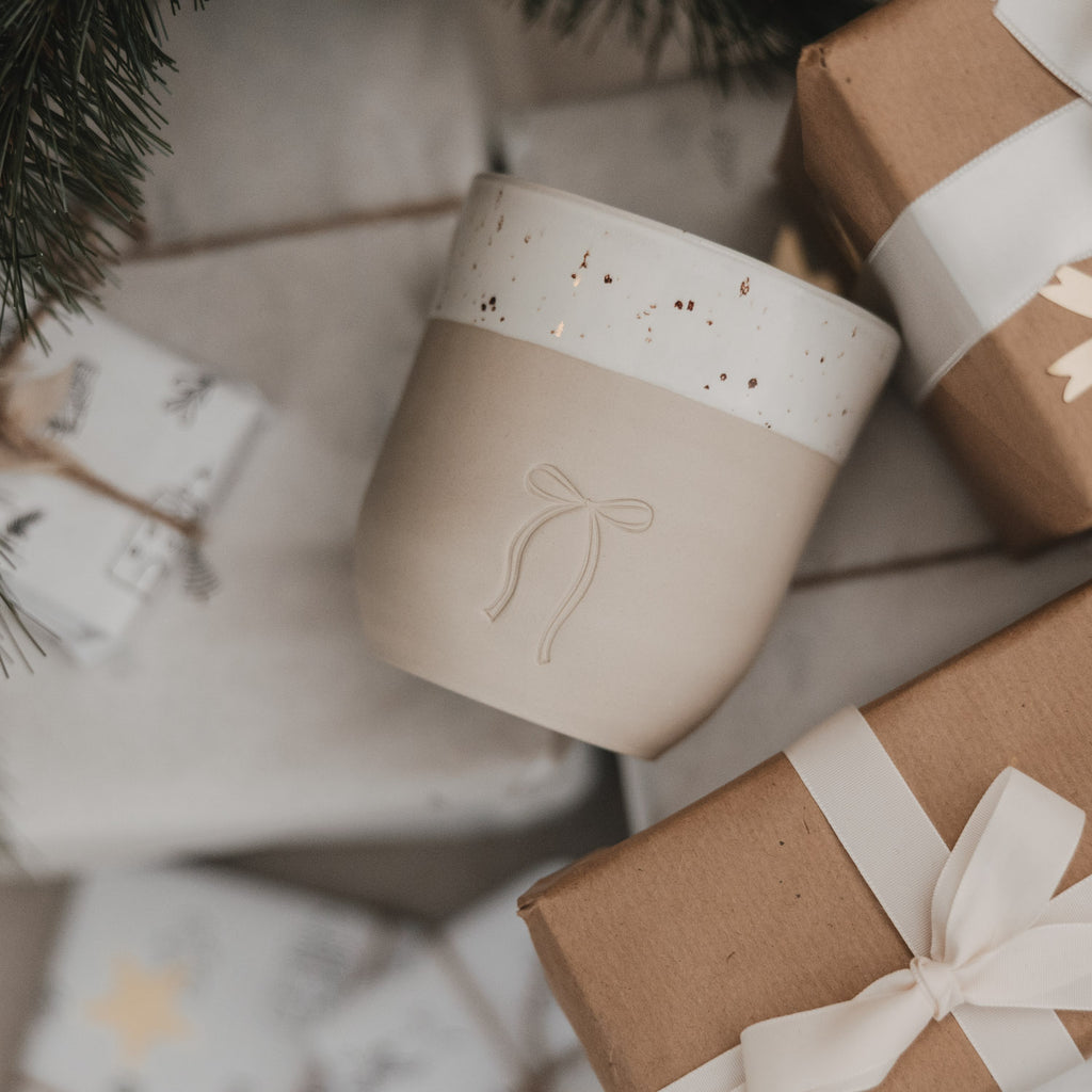 Limitierte „Schleife“-Becher von Eulenschnitt.