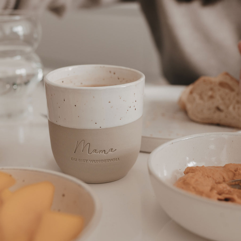 Becher "Mama, du bist wundervoll" – Eulenschnitt